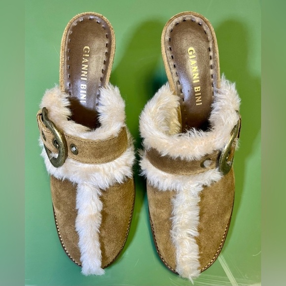 Gianni Bini Mules - Picture 1 of 6